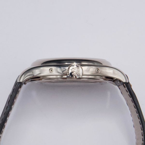 Patek Philippe Complications 5146G-010